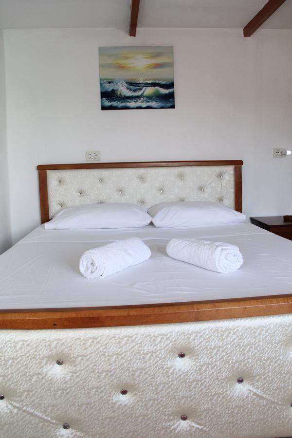 Hotel Italia تيرانا المظهر الخارجي الصورة