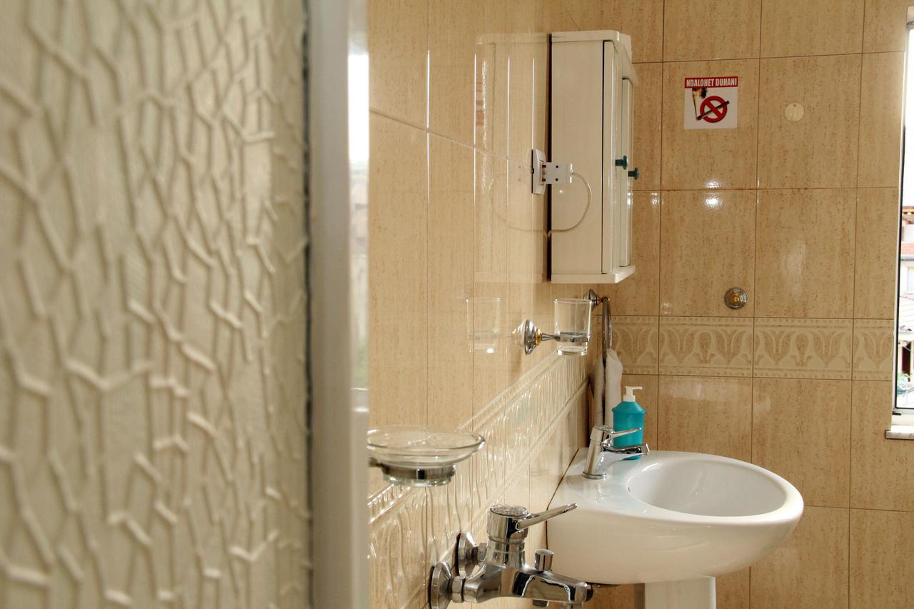 Hotel Italia تيرانا المظهر الخارجي الصورة